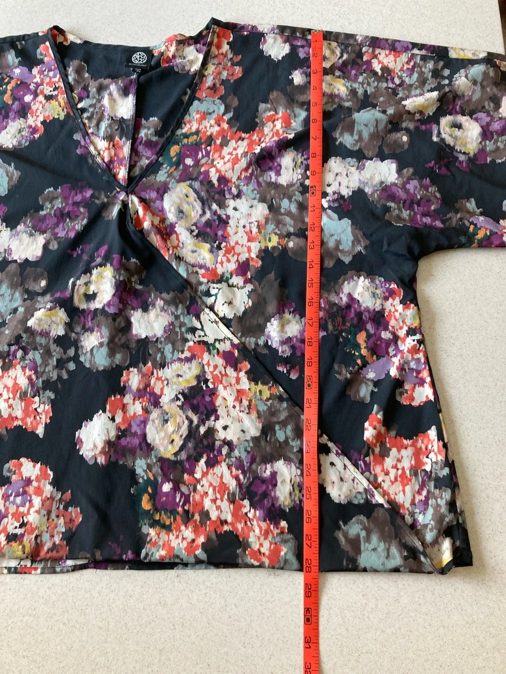 Bobeau Black Floral Wrap-Style V-Neck Blouse - Picture 9 of 10